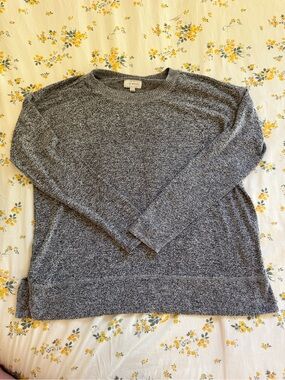 Lucky Branc Cozy Heathered Gray Knit Light Sweater